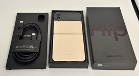 Mint
													Samsung Galaxy Z Flip4 5G - Unlocked, Rose Gold, 128 GB, 8 GB, SM-F721U1, photo 1 of 4