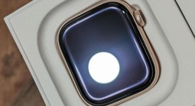 Good
													Apple Watch Series 11 42mm - Rose Gold, A3331 - GPS, Aluminum, photo 5 of 13