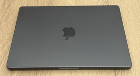 Good
													MacBook Pro Late 2023 (M3) - 14" - Apple M3 Pro 11-core, Black, 512 GB, 18 GB, 14-core GPU, photo 4 of 6