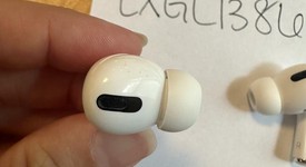 Used
													Apple AirPods Pro - MagSafe Case, photo 1 of 8