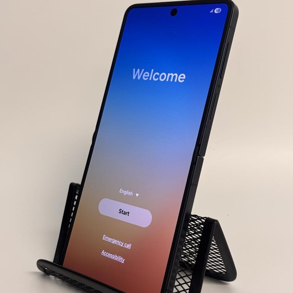 Samsung Galaxy Z Flip7 - T-Mobile, Jet Black, 256 GB, 12 GB, SM-F766U