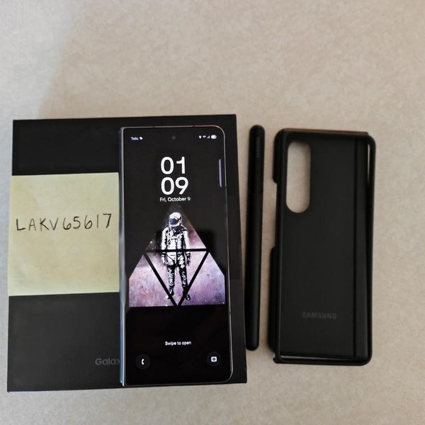 Samsung Galaxy Z Fold4 5G - Verizon, 256 GB, Gray, 12 GB, SM-F936U
