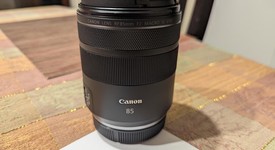 Mint
													Canon RF 85mm f2 Macro IS STM, photo 2 of 4