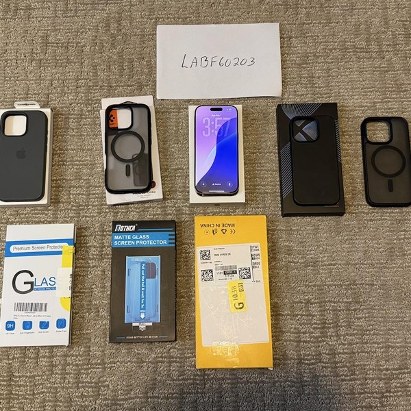 Apple iPhone 16 Pro - Unlocked, 512 GB, Natural, A3083