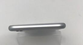 Mint
													Apple iPhone 6S - Unlocked, Silver, 64 GB, A1633, photo 3 of 7