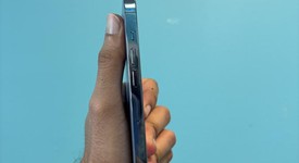 Good
													Apple iPhone 13 Pro Max - AT&T, Sierra Blue, 128 GB, A2484, photo 4 of 6