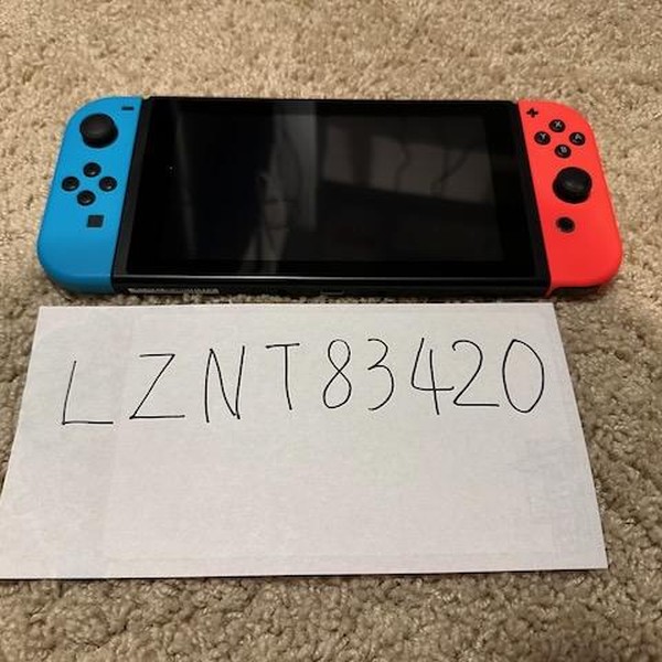 Nintendo Switch - 32 GB, Red & Blue