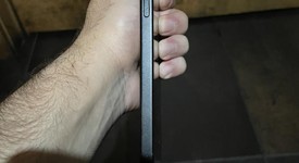 Mint
													Apple iPhone 16 Plus - Unlocked, Black, 128 GB, A3082, photo 4 of 6