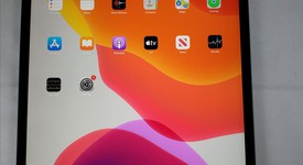 Good
													Apple iPad Pro 12.9" 3rd Gen 2018 - AT&T, Gray, 256 GB, A2014, photo 5 of 10