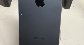 Good
													Apple iPhone 5 - Unlocked, Black, 16 GB, A1428, photo 2 of 7