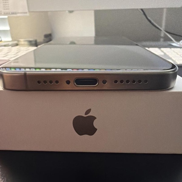 Apple iPhone 15 Pro Max - Unlocked, 512GB, Natural, A2849