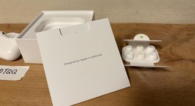Used
													Apple AirPods Pro 2 - USB-C, photo 3 of 4