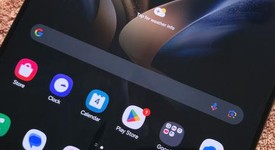Mint
													Samsung Galaxy Z Fold4 5G - Unlocked, Black, 512 GB, 12 GB, SM-F936U1, photo 3 of 13