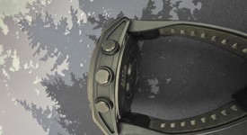Mint
													Garmin Fenix 8 - Carbon, AMOLED, photo 3 of 9