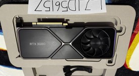 Used
													Nvidia GeForce RTX 3080 Founders Edition - 900-1G133-2530-000, photo 2 of 4