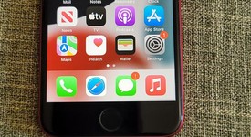 Good
													Apple iPhone SE 2nd Gen 2020 - T-Mobile, Red, 64 GB, A2275, photo 1 of 11
