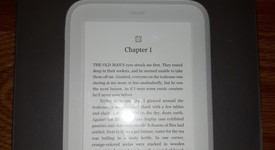 New
													Nook Glowlight - Wi-Fi, White, 4 GB, photo 2 of 4