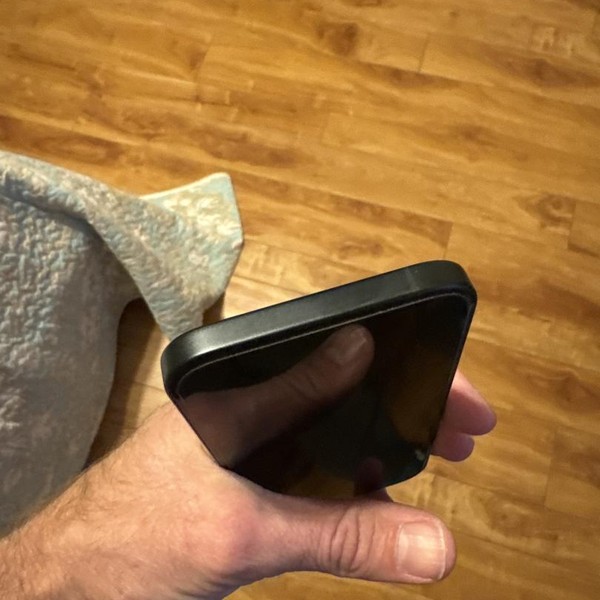 Apple iPhone 16 - Verizon, Black, 128 GB, A3081