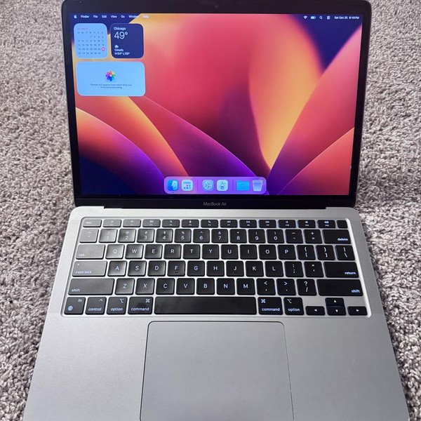 MacBook Air 2020 - 13 inch - 128 GB, Gray, 8 GB, Apple M1
