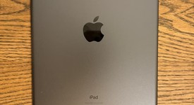 Mint
													Apple iPad 9th Gen - Unlocked, Gray, 64 GB, A2603, photo 3 of 9