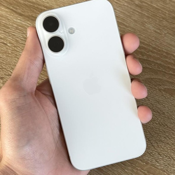 Apple iPhone 16 Plus - Unlocked, 128 GB, White, A3082