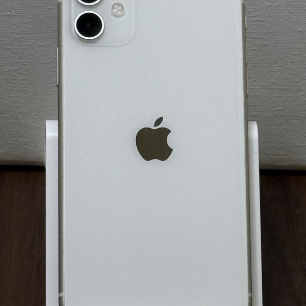 Apple iPhone 11 - Unlocked, 128 GB, White, A2111
