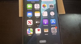 Good
													Apple iPhone Xs Max - Unlocked, Gray, 256 GB, A1921, photo 1 of 9