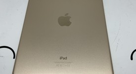 Mint
													Apple iPad Air 2 - Wi-Fi, Gold, 16 GB, photo 5 of 9