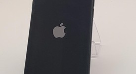 Fair
													Apple iPhone SE 3rd Gen 2022 - AT&T, Midnight, 64 GB, A2595, photo 1 of 3