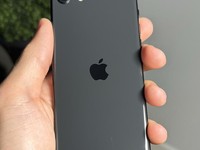 Apple iPhone SE 3rd Gen 2022