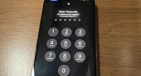 Good
													Apple iPhone 13 Pro - Verizon, Graphite, 128 GB, A2483, photo 2 of 3