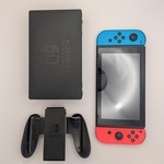 Mint Nintendo Switch - 32 GB, Red & Blue