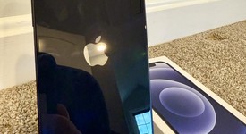 Mint
													Apple iPhone 12 - Unlocked, Black, 64 GB, A2172, photo 5 of 7