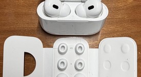 Used
													Apple AirPods Pro 2 - USB-C, photo 2 of 2