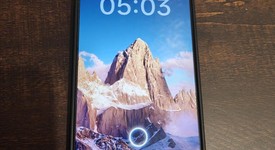 Mint
													Oppo Find X9 Pro - Unlocked Non-US, Silk White, 512 GB, 16 GB, photo 3 of 9