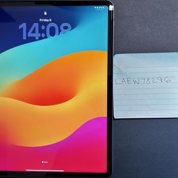 Apple iPad Pro 12.9 inch 5th Gen 2021 - Wi-Fi, 256 GB, Gray
