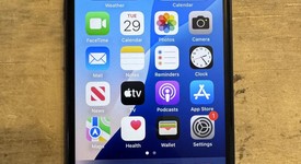 Fair
													Apple iPhone SE 3rd Gen 2022 - T-Mobile, Midnight, 64 GB, A2595, photo 1 of 11