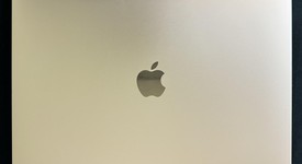 Good
													MacBook Air 2018 - 13" - I5, Gold, 256 GB, 8 GB, photo 2 of 7
