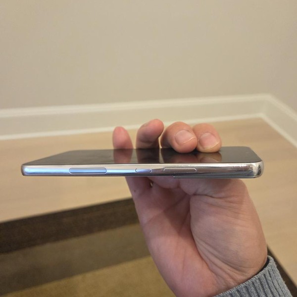 Samsung Galaxy S22 Plus - Unlocked, 128 GB, White, 8 GB, SM-S906U1