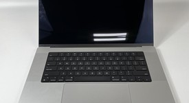 Mint
													MacBook Pro Late 2023 (M3) - 16" - Apple M3 Pro 12-core, Silver, 512 GB, 36 GB, 18-core GPU, photo 3 of 9