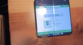 Good
													Google Pixel 10 Pro Fold - Unlocked, Moonstone, 256 GB, GU0NP, photo 2 of 5