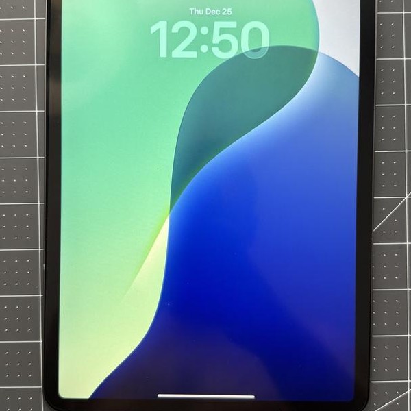 Apple iPad Pro 11 inch 2nd Gen 2020 - Wi-Fi, 128 GB, Gray, A2228