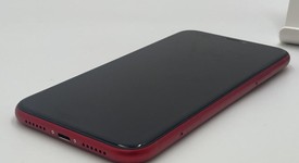 Mint
													Apple iPhone Xr - Unlocked, Red, 64 GB, A1984, photo 5 of 6