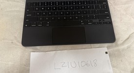 Used
													Apple Magic Keyboard for iPad Pro - Black, photo 2 of 5