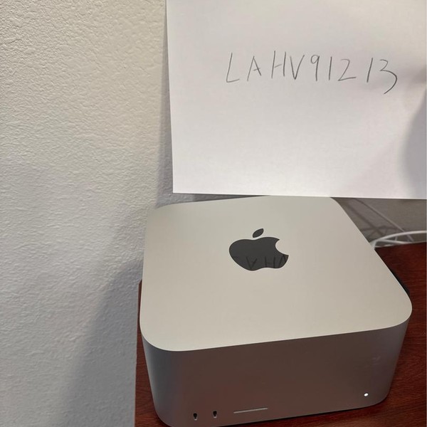 Mac Studio 2025 - 1 TB, 256 GB, Apple M3 Ultra 28-core