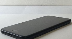 Good
													Apple iPhone SE 2nd Gen 2020 - Unlocked, Black, 64 GB, A2275, photo 4 of 8