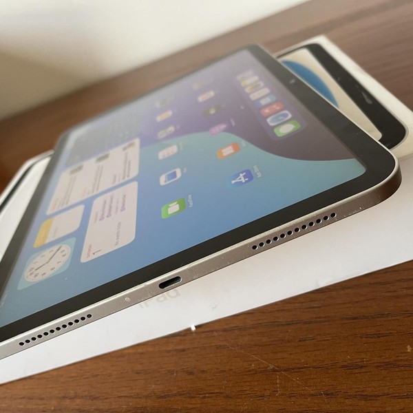 Apple iPad 10th Gen - Wi-Fi, 256 GB, Silver, A2696