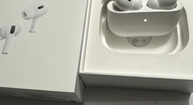 Used
													Apple AirPods Pro 2nd Gen - USB-C, photo 2 of 6