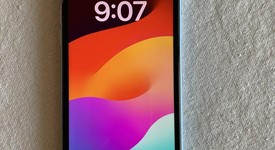 Mint
													Apple iPhone Xr - Unlocked, Blue, 64 GB, A1984, photo 2 of 10