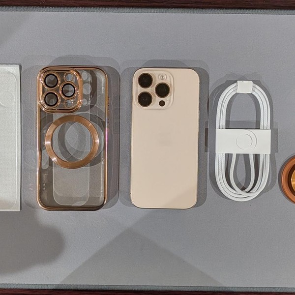 Apple iPhone 16 Pro - Unlocked, 256 GB, Desert, A3083